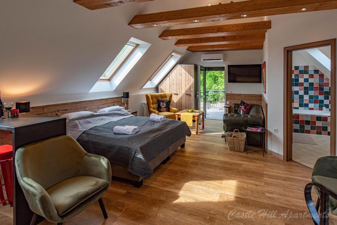 Castle Hill Premium * Erlau